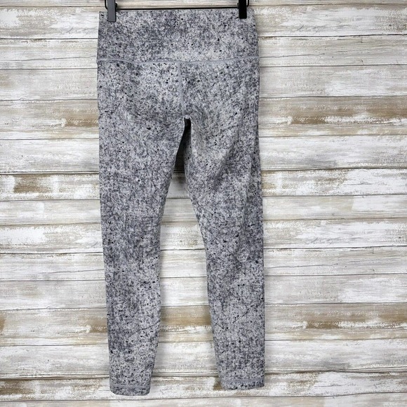 LULULEMON Wunder Under Size 8Hi-Rise 7/8 Tight‎ Full-On Luxtreme Antiqued White - Picture 7 of 14